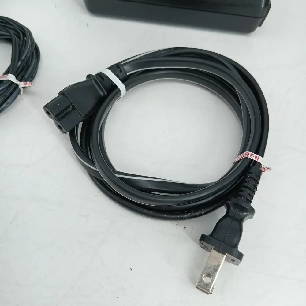 (P) Panasonic PV-DV102D MiniDV Palmcorder Camcorder Tested w/ AC Adapter